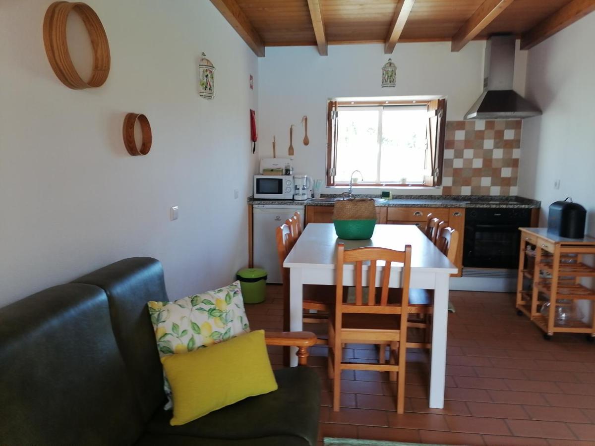 Tapada Dos Machados Guest House Donalda ภายนอก รูปภาพ