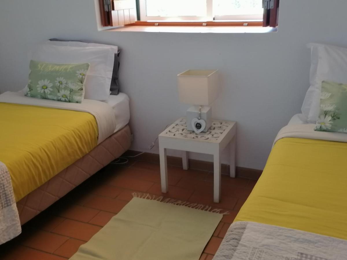 Tapada Dos Machados Guest House Donalda ภายนอก รูปภาพ