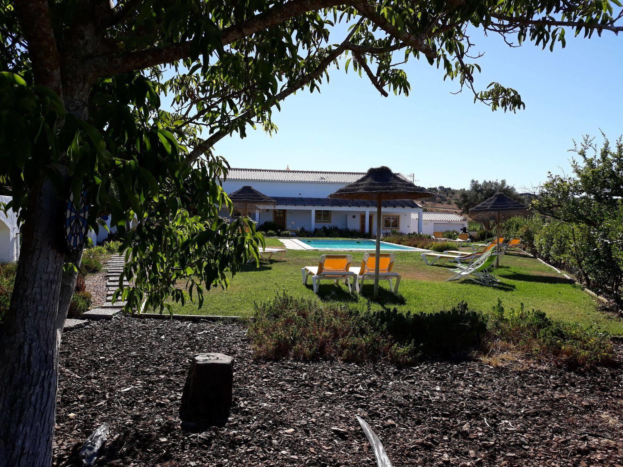 Tapada Dos Machados Guest House Donalda ภายนอก รูปภาพ